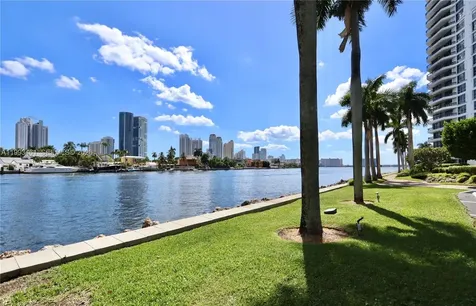 3530 Mystic Pointe Drive Aventura FL 33180