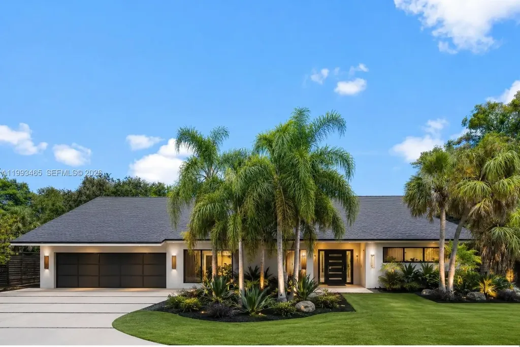 7997 SW 76th Avenue Miami FL 33143