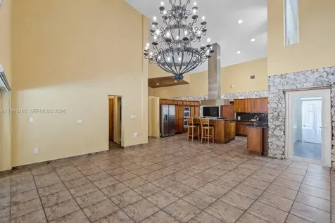 7997 SW 76th Avenue Miami FL 33143