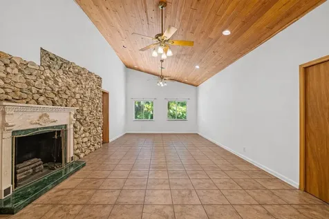 7997 SW 76th Avenue Miami FL 33143