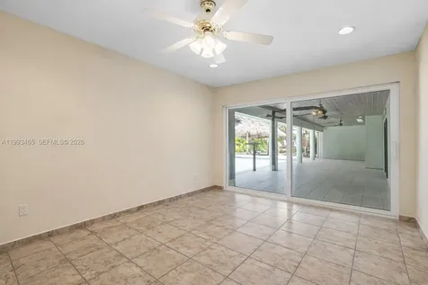 7997 SW 76th Avenue Miami FL 33143