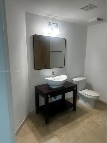350 S Miami Avenue Miami FL 33130