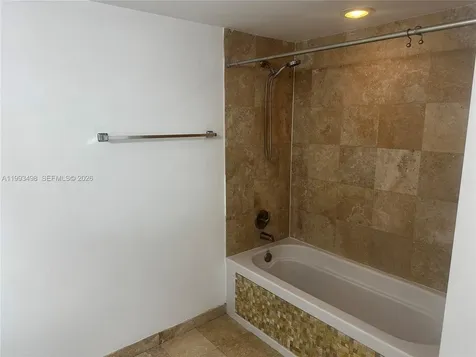 350 S Miami Avenue Miami FL 33130