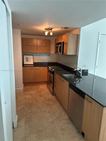 350 S Miami Avenue Miami FL 33130