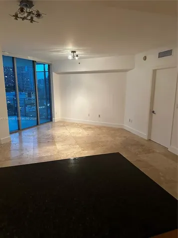 350 S Miami Avenue Miami FL 33130