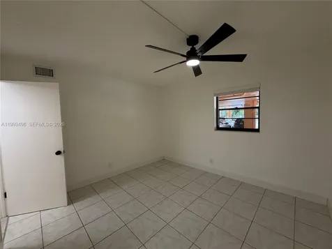 400 Commodore Drive Plantation FL 33325
