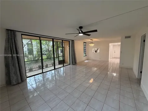 400 Commodore Drive Plantation FL 33325