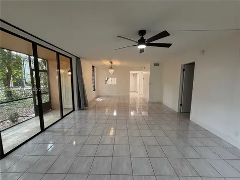 400 Commodore Drive Plantation FL 33325