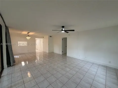 400 Commodore Drive Plantation FL 33325