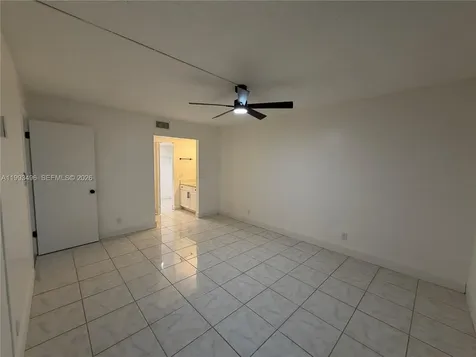 400 Commodore Drive Plantation FL 33325