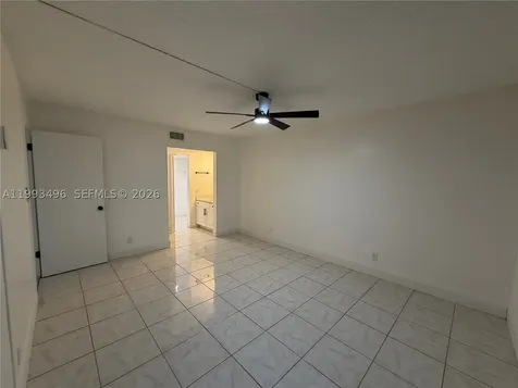 400 Commodore Drive Plantation FL 33325