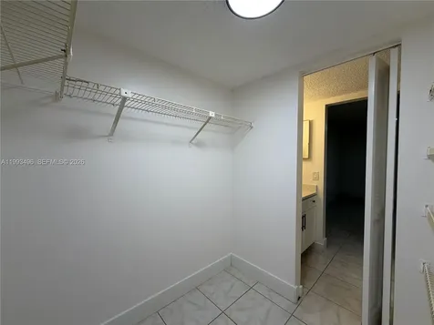 400 Commodore Drive Plantation FL 33325