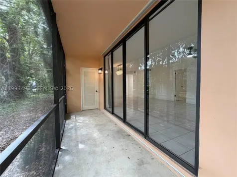 400 Commodore Drive Plantation FL 33325
