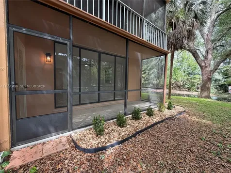 400 Commodore Drive Plantation FL 33325