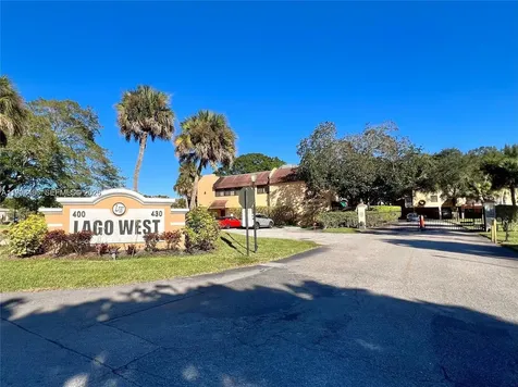 400 Commodore Drive Plantation FL 33325