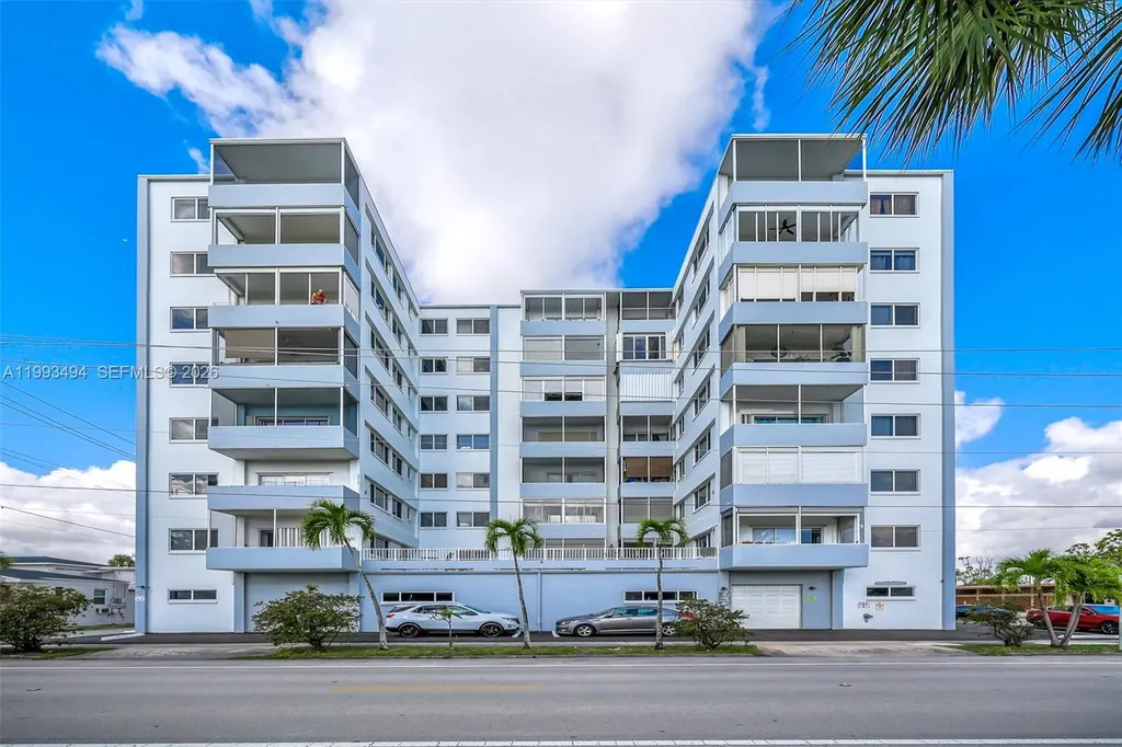 1700 Pierce Street Hollywood FL 33020