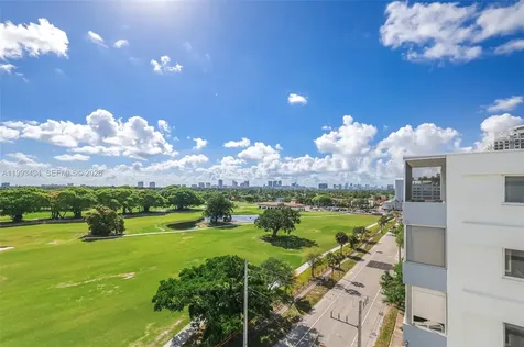 1700 Pierce Street Hollywood FL 33020