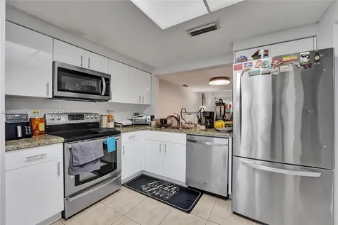 3592 NW 83rd Lane Sunrise FL 33351