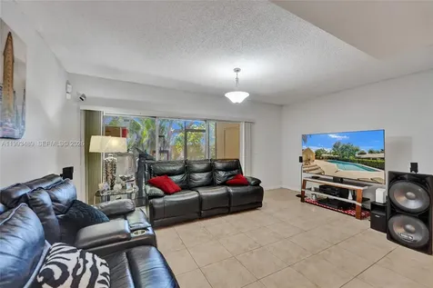 3592 NW 83rd Lane Sunrise FL 33351
