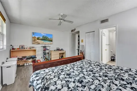 3592 NW 83rd Lane Sunrise FL 33351