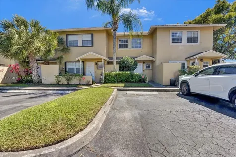 3592 NW 83rd Lane Sunrise FL 33351