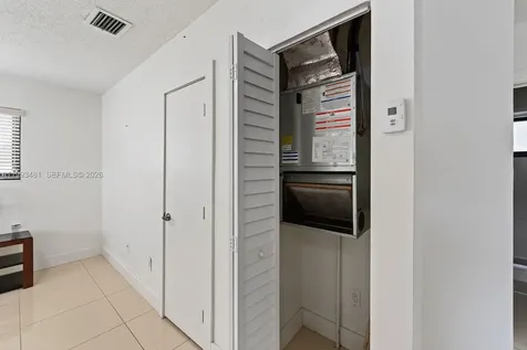 1911 NW 30th Street Miami FL 33142