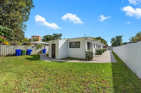1911 NW 30th Street Miami FL 33142