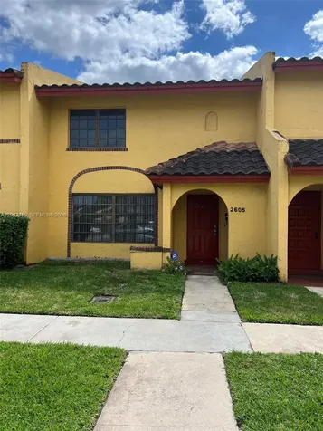 2605 NW 47th Terrace Lauderdale Lakes FL 33313