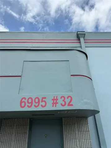 Medley FL 33166