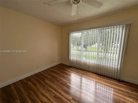 8005 Lagos De Campo Boulevard Tamarac FL 33321