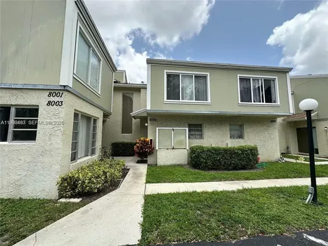 8005 Lagos De Campo Boulevard Tamarac FL 33321