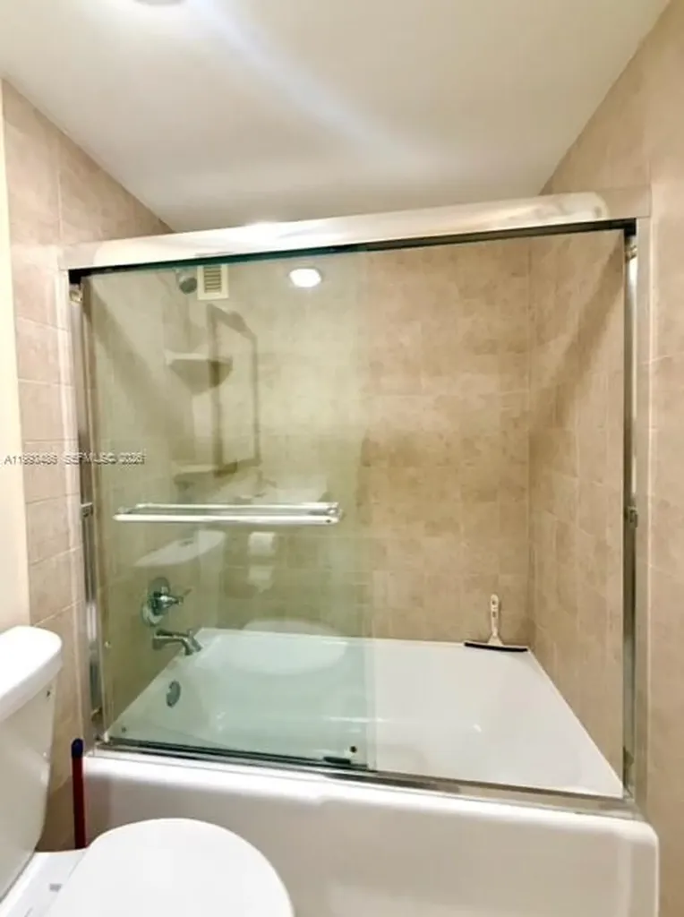 3901 S Ocean Drive Hollywood FL 33019