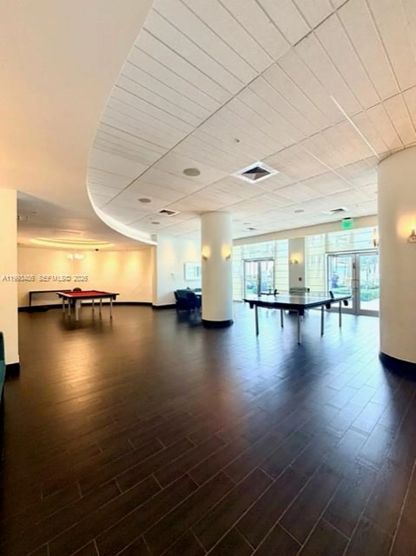3901 S Ocean Drive Hollywood FL 33019