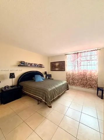 3901 S Ocean Drive Hollywood FL 33019