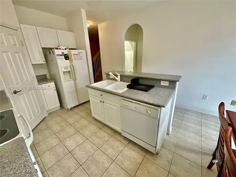 5628 NW 113th Avenue Doral FL 33178