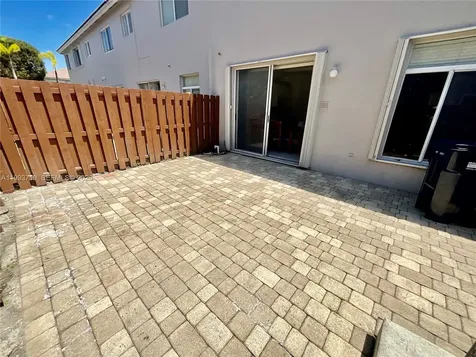 5628 NW 113th Avenue Doral FL 33178