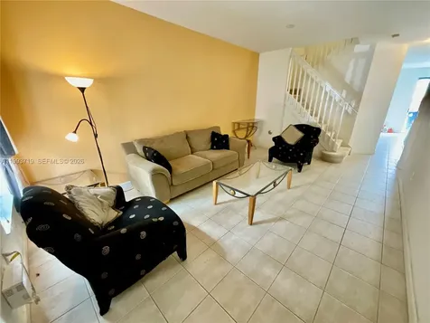 5628 NW 113th Avenue Doral FL 33178