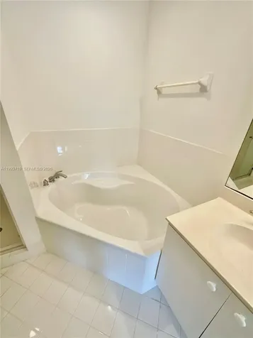 5628 NW 113th Avenue Doral FL 33178