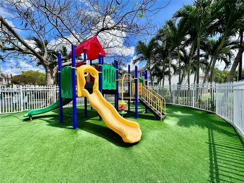5628 NW 113th Avenue Doral FL 33178