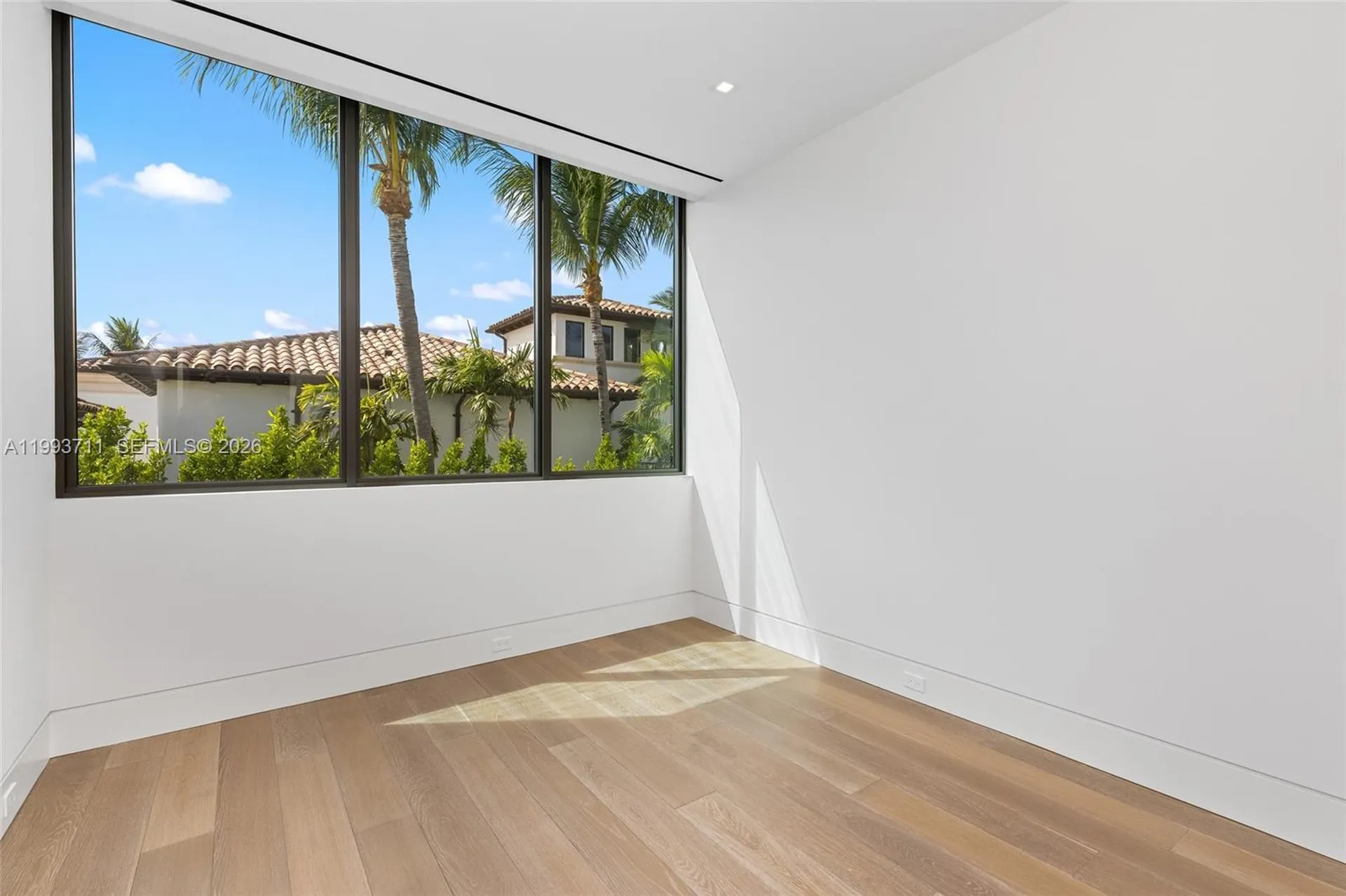 2560 Del Lago Drive Fort Lauderdale FL 33316