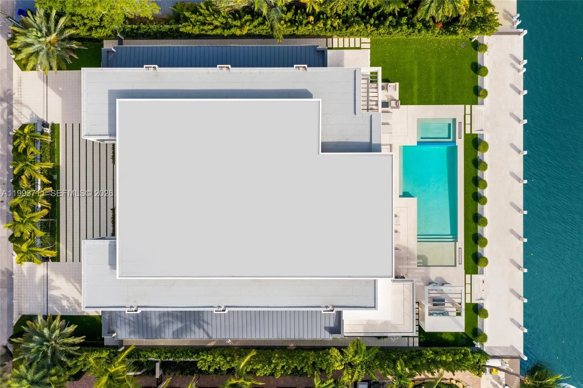 2560 Del Lago Drive Fort Lauderdale FL 33316