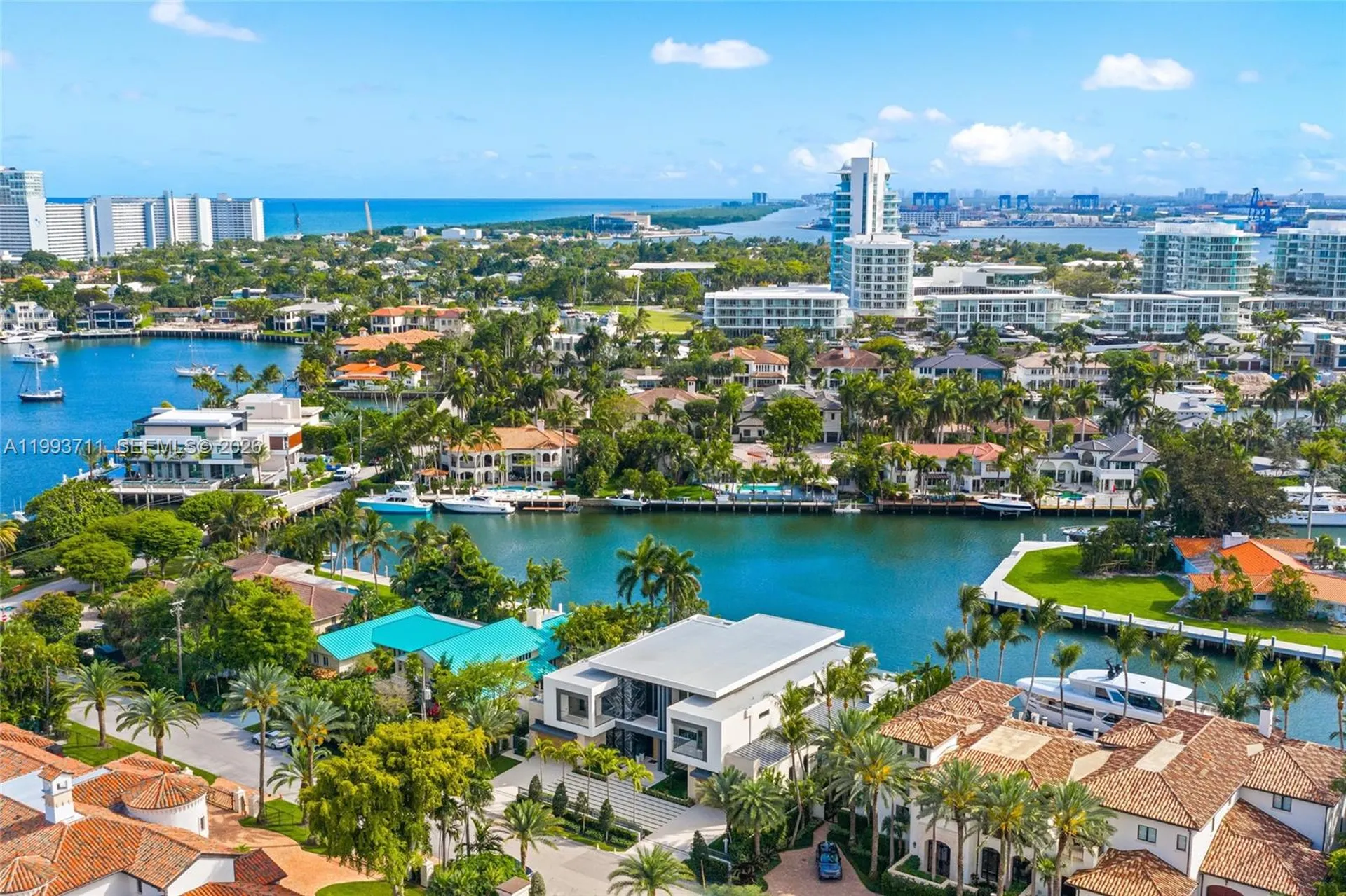 2560 Del Lago Drive Fort Lauderdale FL 33316