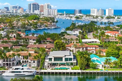 2560 Del Lago Drive Fort Lauderdale FL 33316