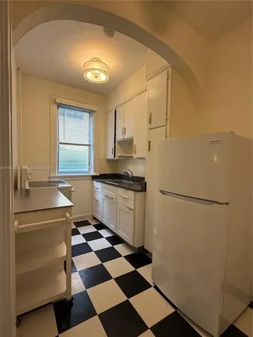 1361 Meridian Avenue Miami Beach FL 33139