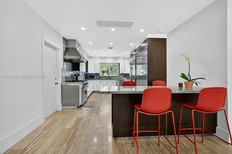 3258 Riviera Drive Coral Gables FL 33134