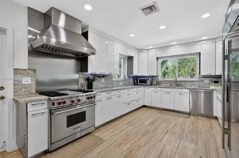 3258 Riviera Drive Coral Gables FL 33134