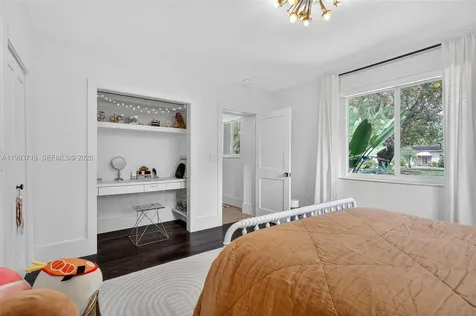 3258 Riviera Drive Coral Gables FL 33134