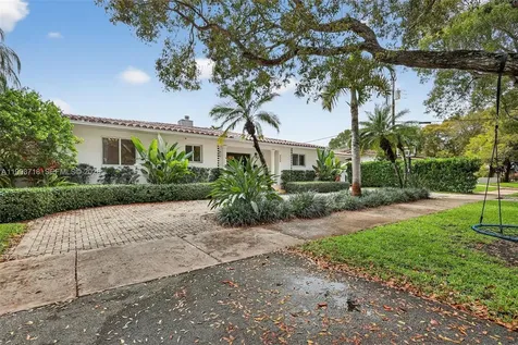 3258 Riviera Drive Coral Gables FL 33134