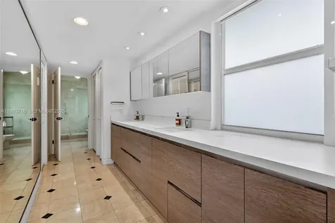 3258 Riviera Drive Coral Gables FL 33134