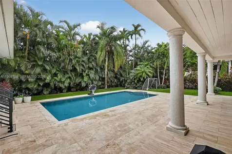 3258 Riviera Drive Coral Gables FL 33134